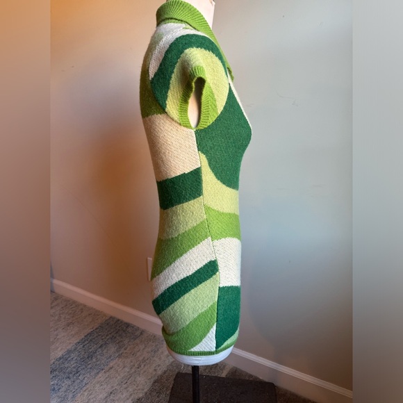 Blanc by EDGE Multi-green Sweater Button Up Bodysuit - Picture 4 of 4